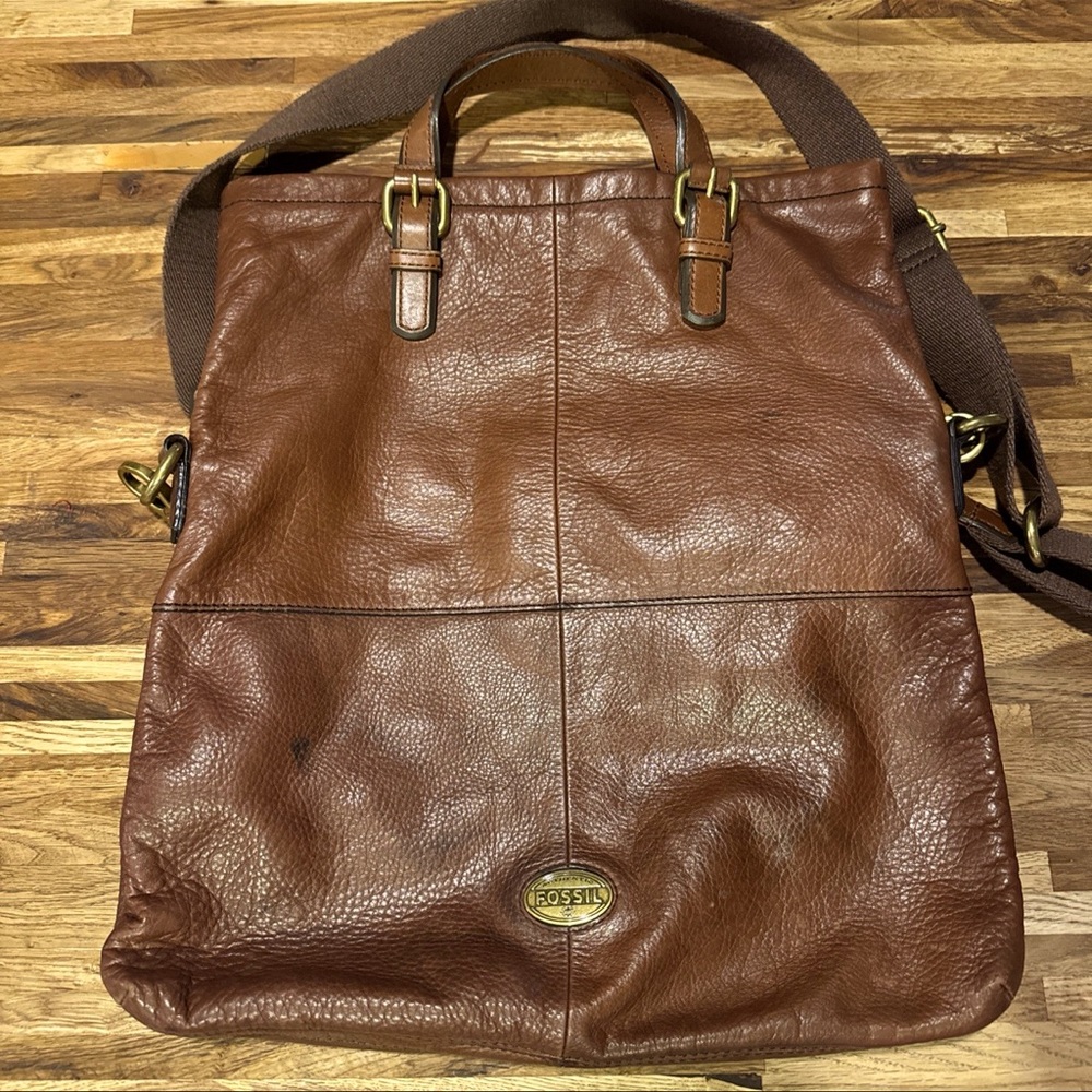 Fossil Explorer XL Brown Leather Fold Over Crossbody Hobo Tote Shoulder Bag